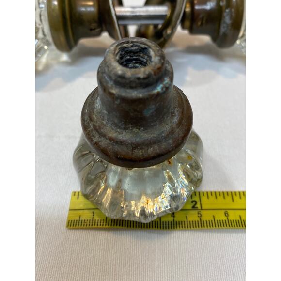 Vintage 12 Point Clear Crystal Glass Knobs - Picture 11 of 12